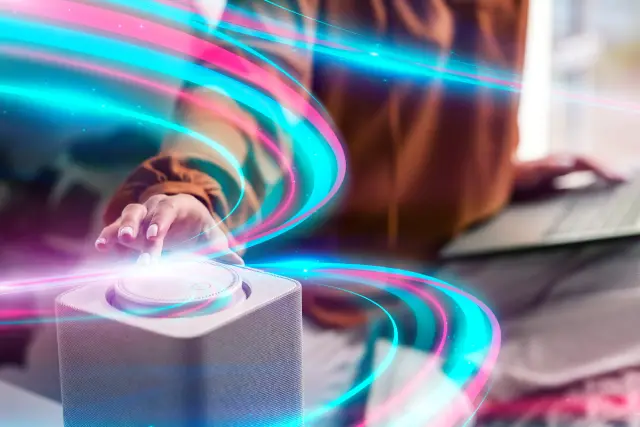 أحدث اتجاهات التكنولوجيا في أنظمة الصوت والصورة لعام 2025